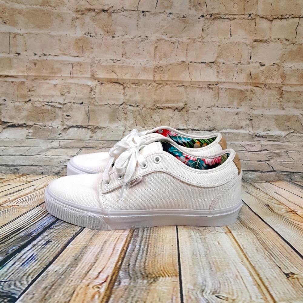 VANS skate shoes. Size 8